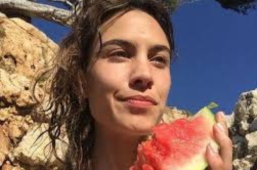 内娱又一男星塌房！宋宁峰婚内出轨妻子拿裸照威胁小三闭嘴